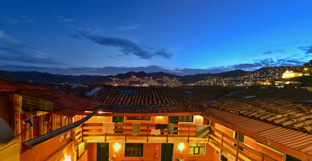 Backpacker La Bo'M Hotel Cusco Bagian luar foto